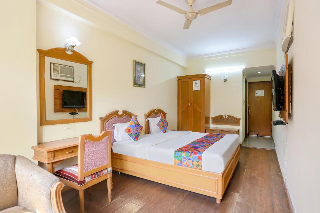Fabhotel Altus 구르가온 외부 사진
