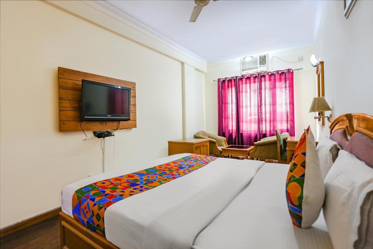 Fabhotel Altus 구르가온 외부 사진